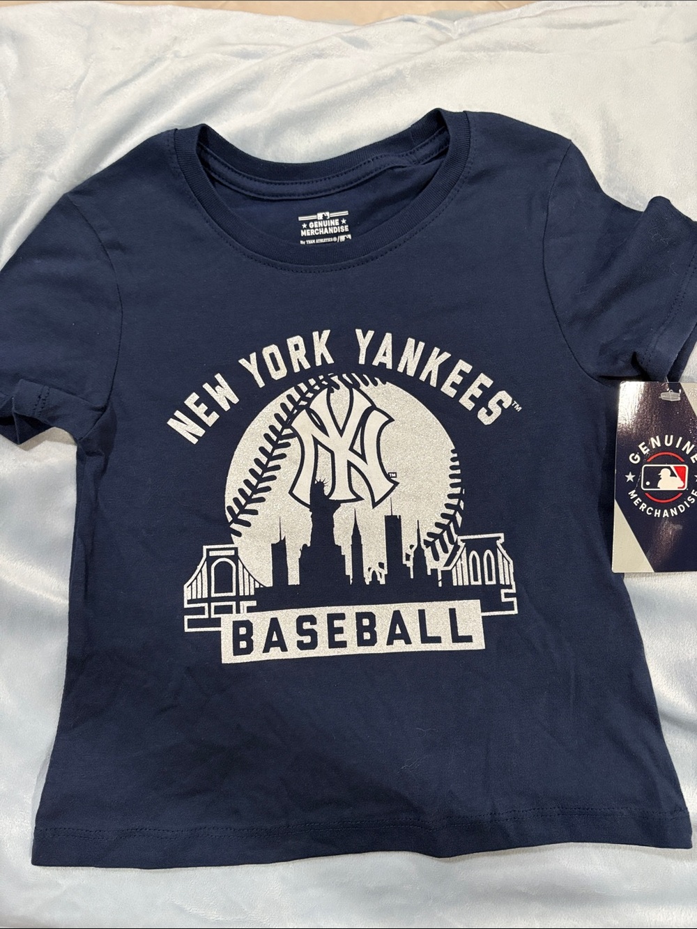 New York Yankees Toddler XS 4/5 Baseball Genuine Merchandise Licensed Logo Shirt